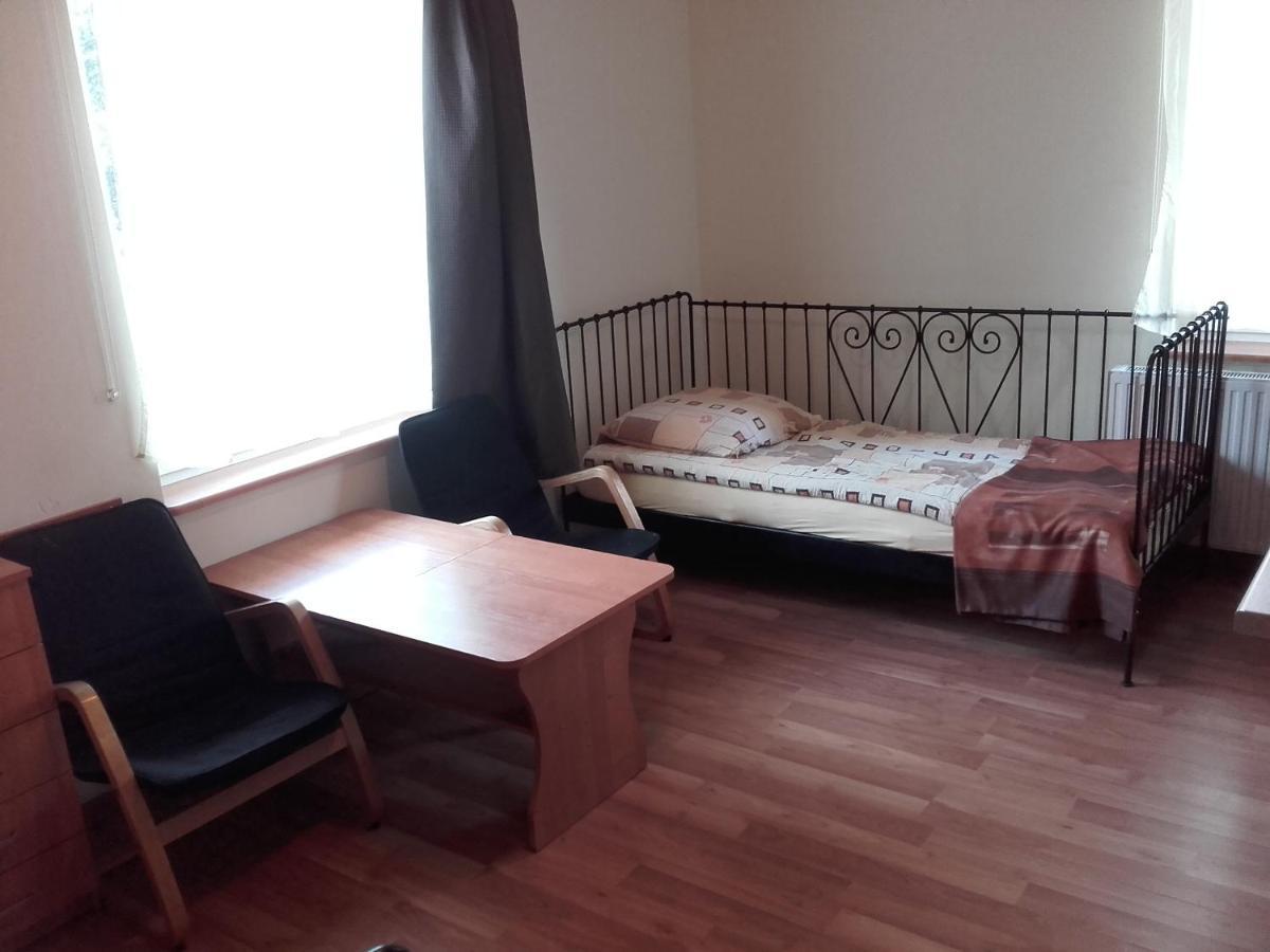 Willa Za Debami Aparthotel Głogów Exterior foto