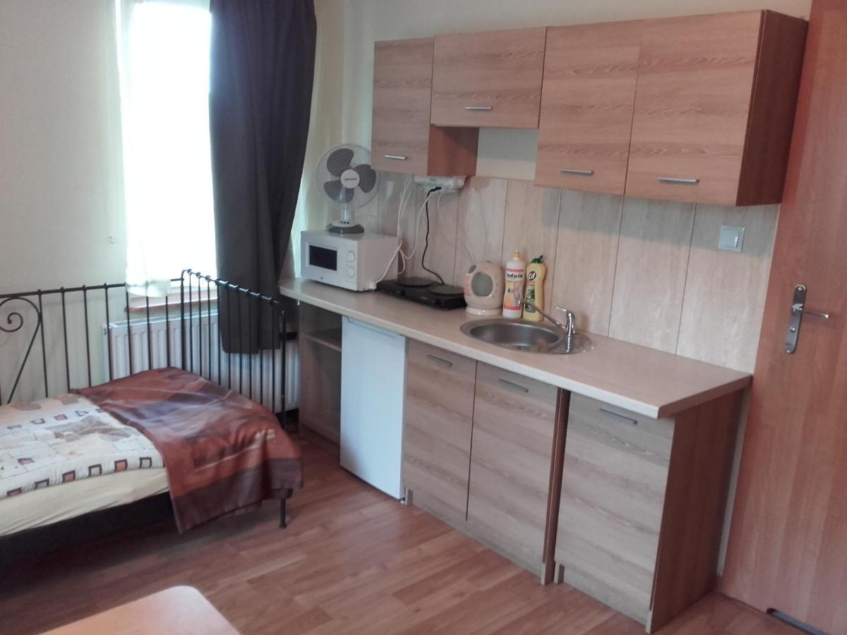Willa Za Debami Aparthotel Głogów Exterior foto